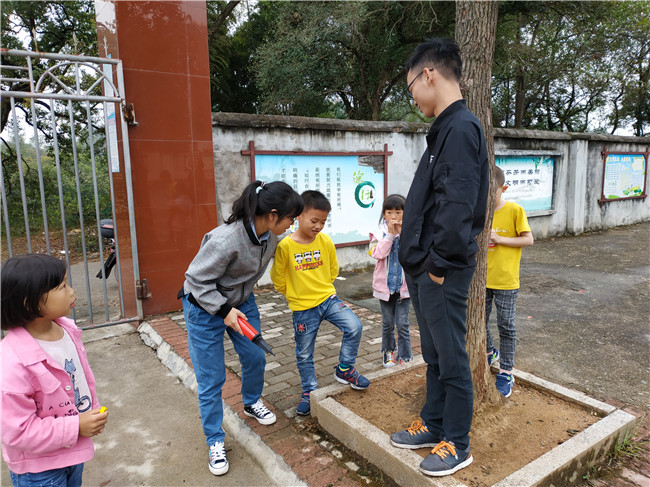“宝贝守护计划”儿童安全防拐教育走进高源高坪小学(图1)