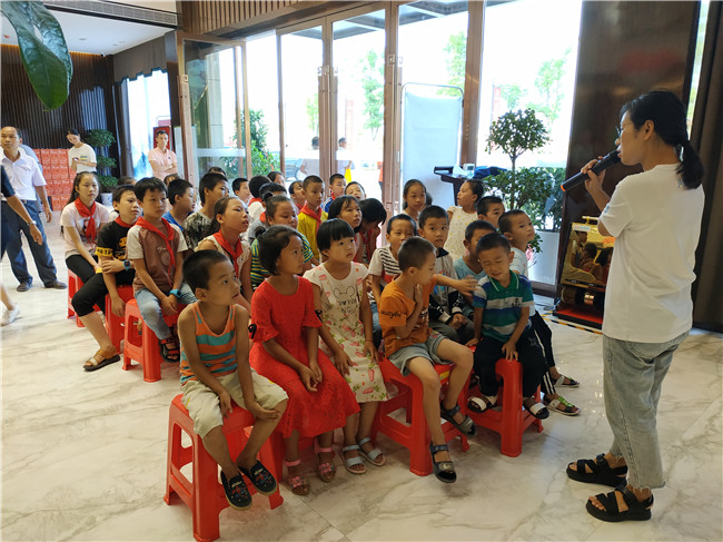 “宝贝守护计划”儿童安全防拐教育走进中央公馆(图2)