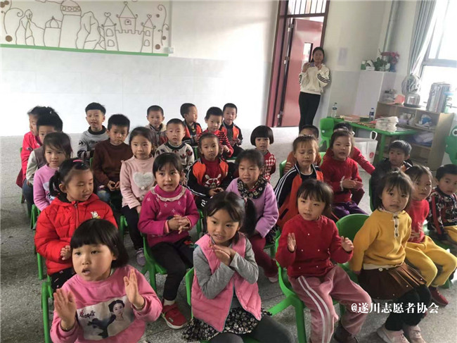 “宝贝守护计划”儿童安全防拐教育走进黄坑乡中心幼儿园(图4)